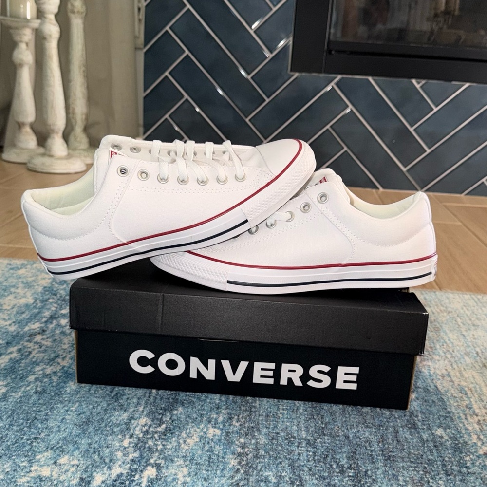 Converse White and Red Low-Top Shoes